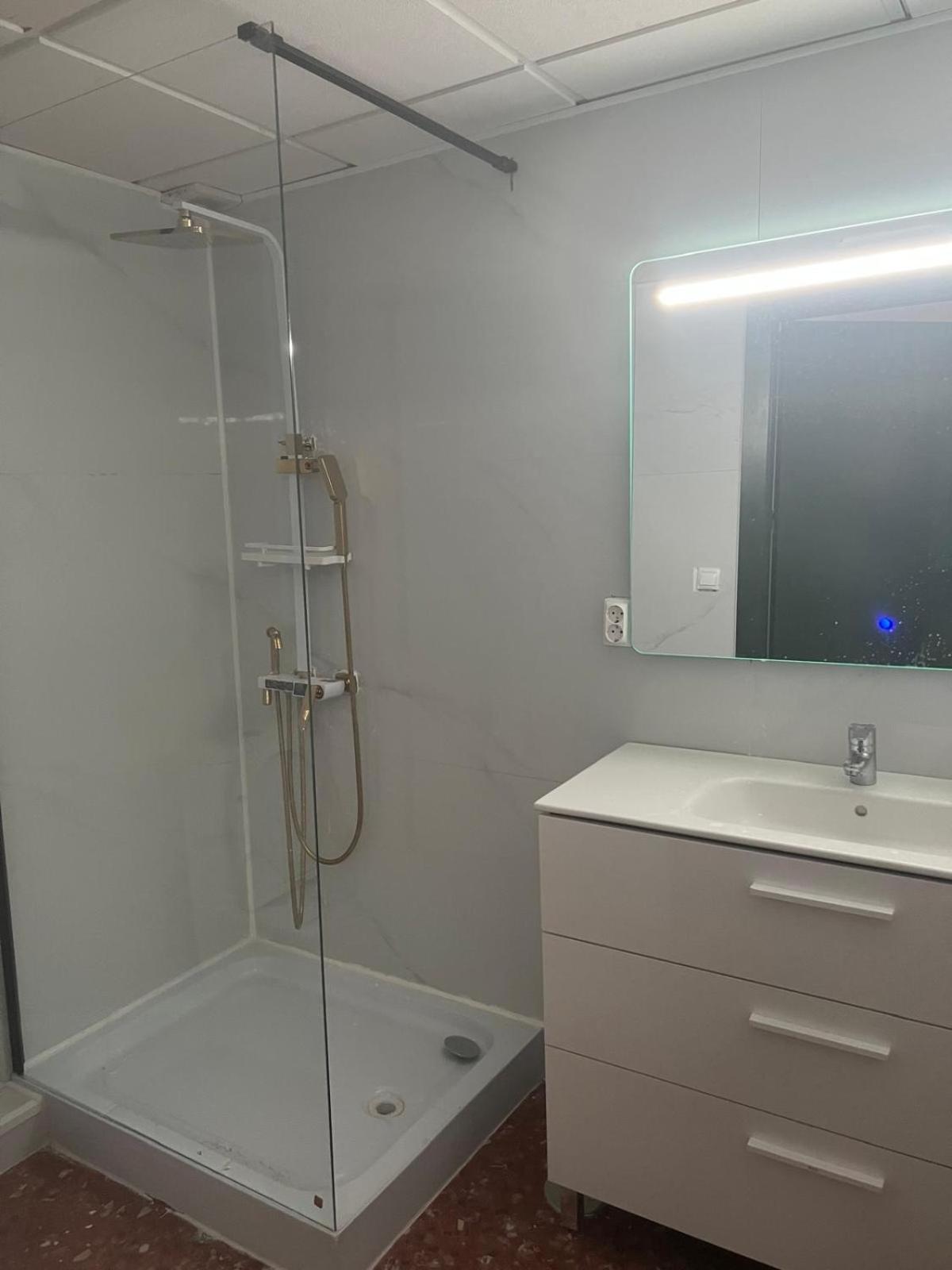 Just Hostel Capsules 알리칸테 외부 사진